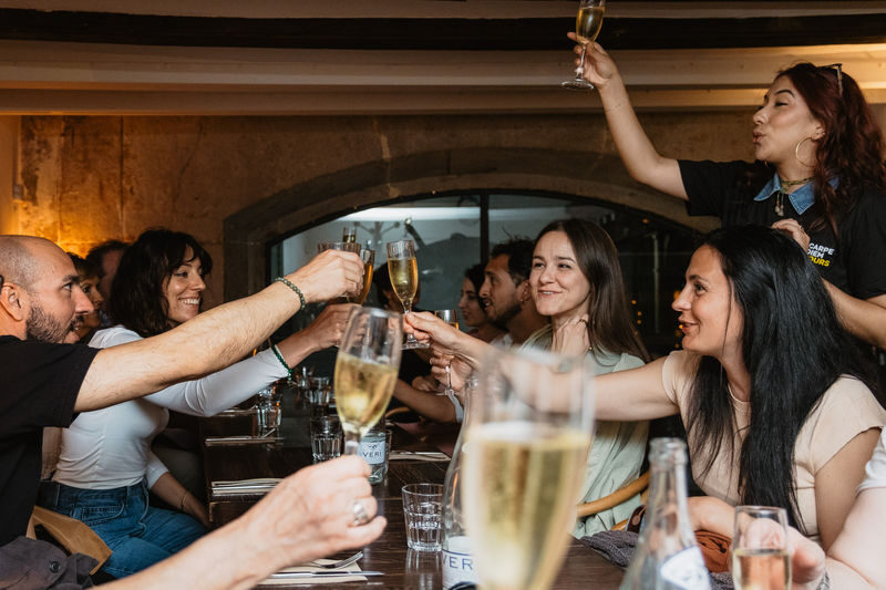 Barcelona Tapas & Drinks Walking Tour in El Born - Should You Book It?