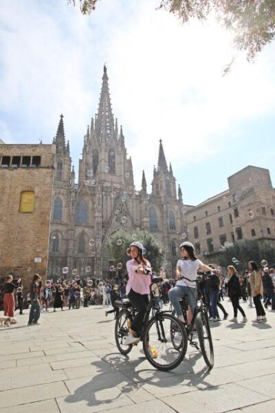 Barcelona: Tapas Tasting Tour by E-Bike - Culinary Stops and Tastings