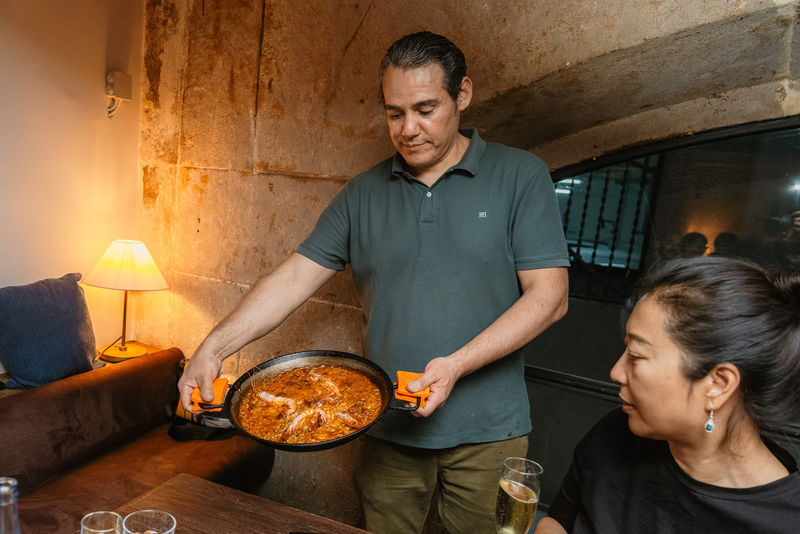 Barcelona Tapas Tour with Drinks: Hidden Taverns & Culture - Four food stops make this more than a tasting