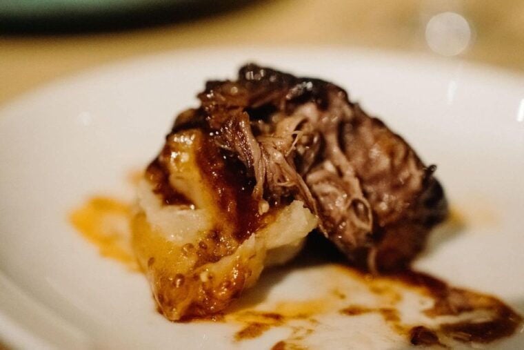 Barcelona: Tapas & Wine Tour in Born & Gothic Quarter - Guest Information