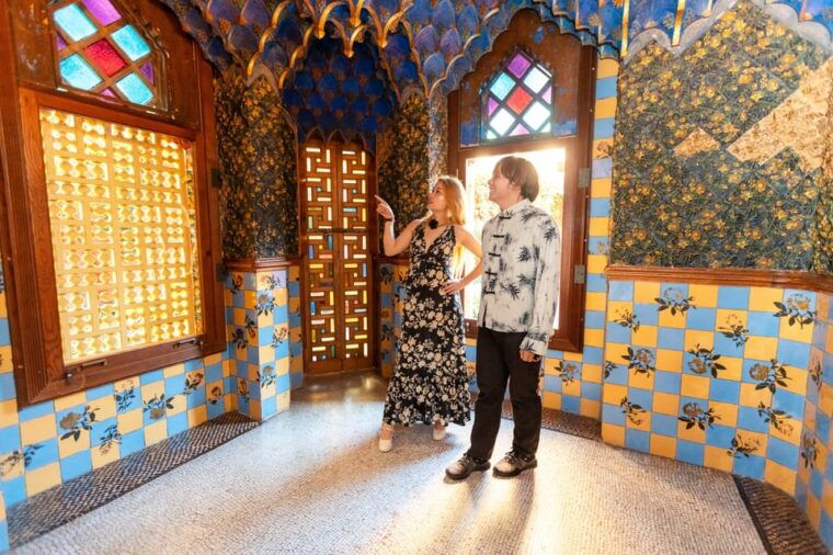 Barcelona: The 3 Gaudí Houses Tour - Customer Reviews