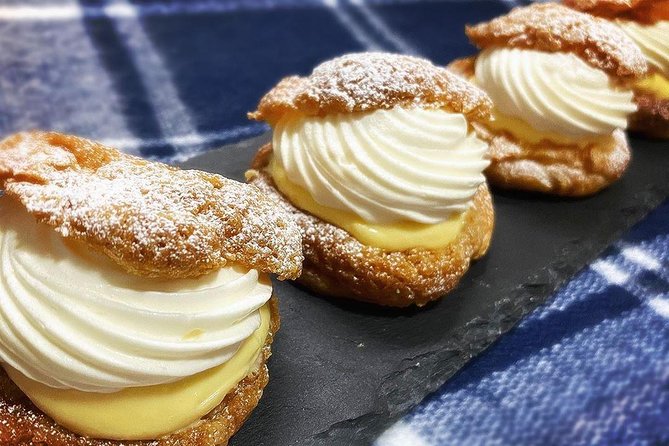 Barcelona : The Life of Gaudi and Local Desserts Tour (Premium & Private) - Meeting Point Information