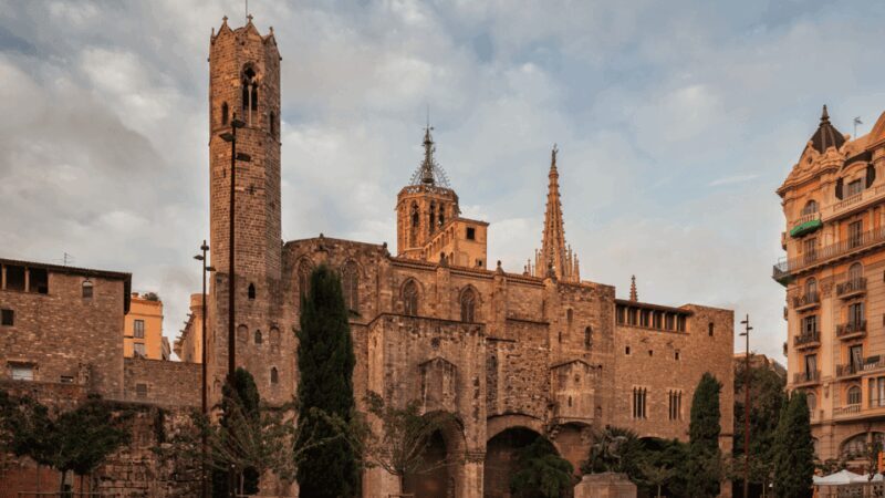 Barcelona: The Search for the Snake Stone City Treasure Hunt - Who Will Love This Tour?
