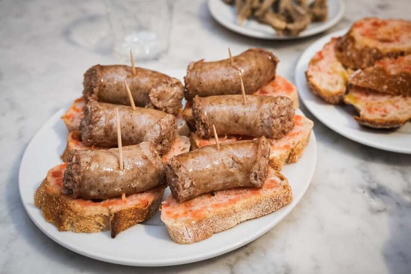 Barcelona: The Ultimate Local Tapas & Drinks Food Tour - An In-Depth Look at the Experience