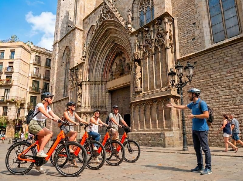 Barcelona Top 20 Bike & E-Bike Tour with Local Guide - The guide, the group and the pace