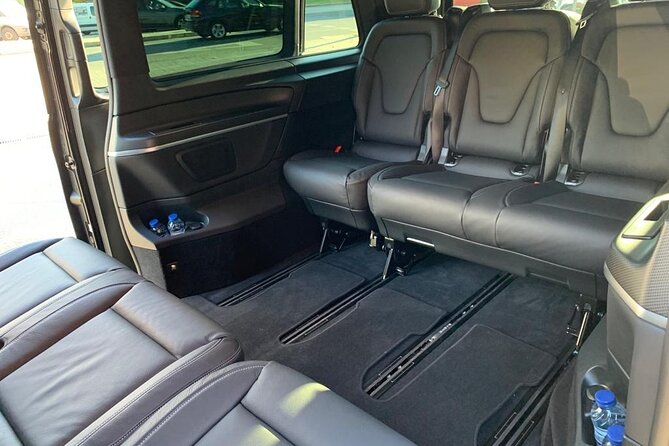 Barcelona Transfers Premium - Overview of the Experience