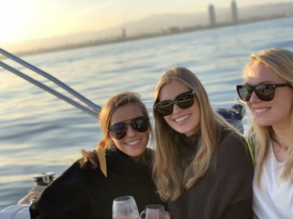 Barcelona: Two-Hour Midday or Sunset Sailing Cruise - Meeting Point