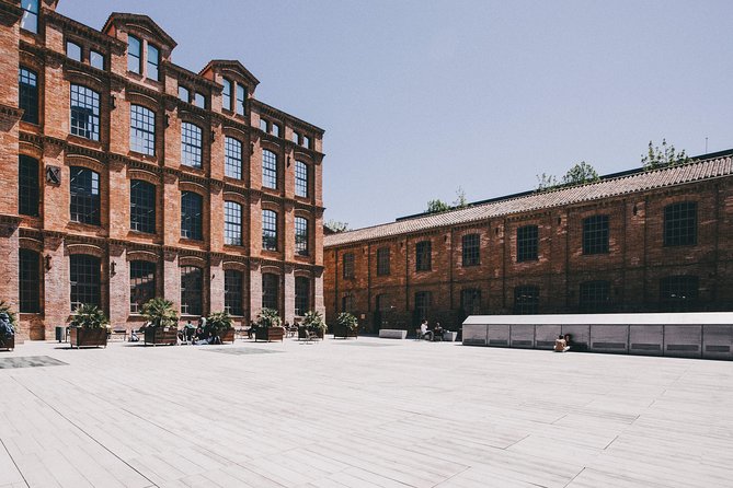 Barcelona: Urbanism and Contemporary Architecture Walking Tour - Cancellation Policy