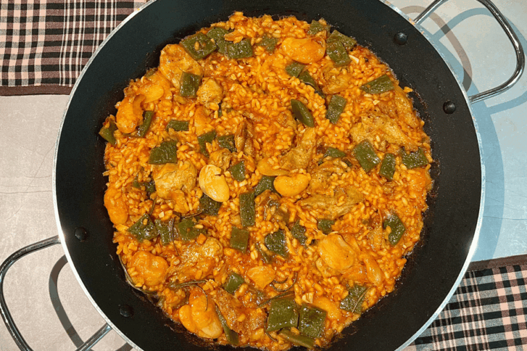 Barcelona: Vegan Paella and Traditional Rice Dishes - Arròs Al Forn