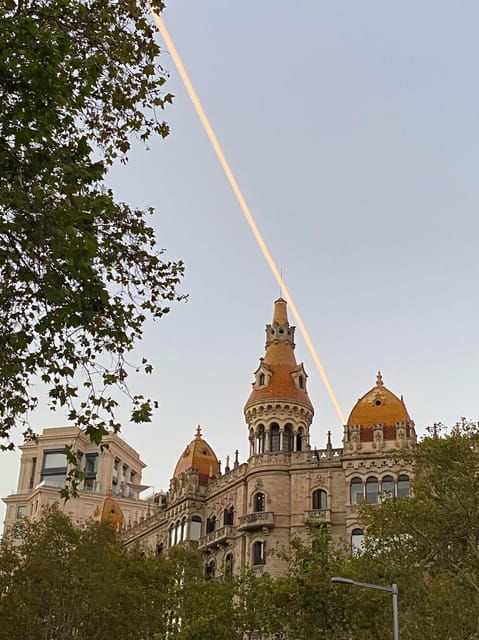Barcelona: VIP Tailor-Made Tour With Private Guide - Key Points