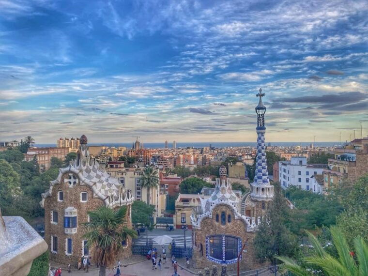 Barcelona: VIP Tailor-Made Tour With Private Guide - The Sum Up