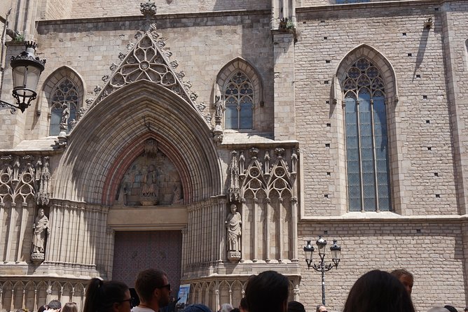 Barcelona, Walking Book Tour: the Cathedral of the Sea - Cancellation Policy and Refunds