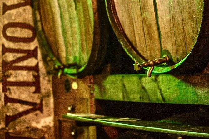 Barcelona Walking Food Tour With Secret Food Tours - Positive Feedback About the Tour Guides and Food Selections