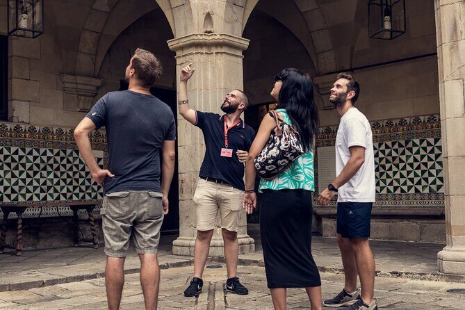 Barcelona Walking Tour of Gothic and Born District - Practical Details & Tips