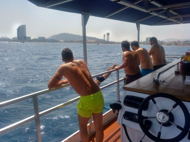 Barcelona: Water Beer Bike Tour - Inclusions