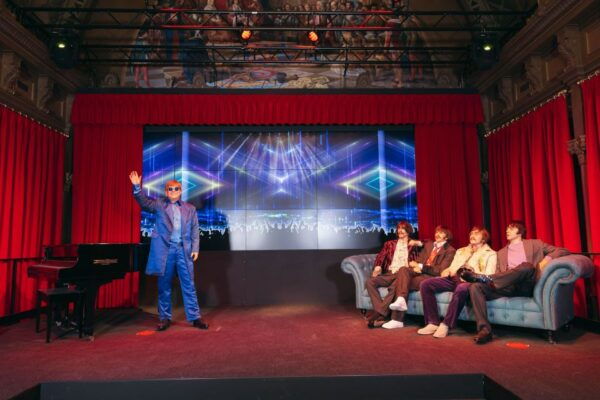 Barcelona: Wax Museum Entry Ticket - Admire Waxwork Creations