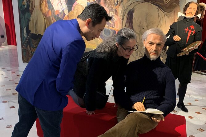 Barcelona Wax Museum VIP Photo Tour - Additional Information
