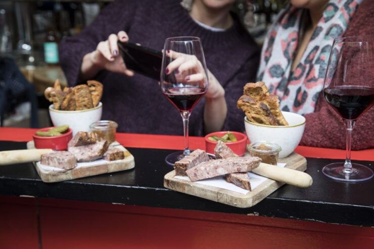 Barcelona: Wine and Tapas Tour for Lovers of Spanish Food - Experience Highlights