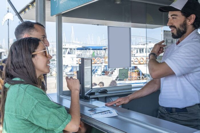 Barcelona: Wooden Boat Sailing With Tapa and Welcome Drink - Customer Ratings and Feedback