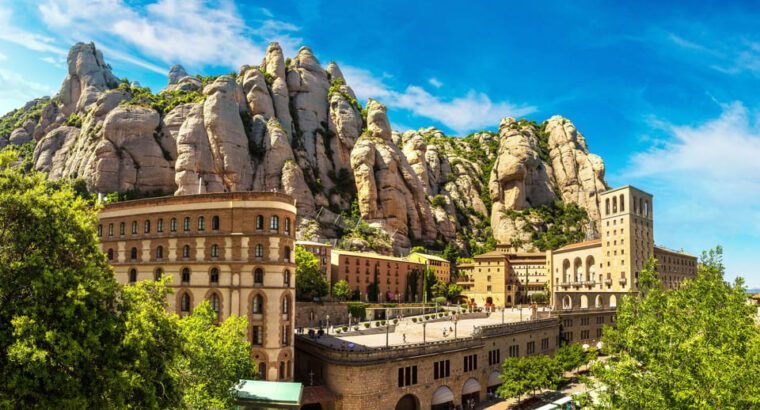 Barcelona:Pass With Casa Battló, Casa Milà, Teleferic & More - Scenic Experiences and Modes of Transport
