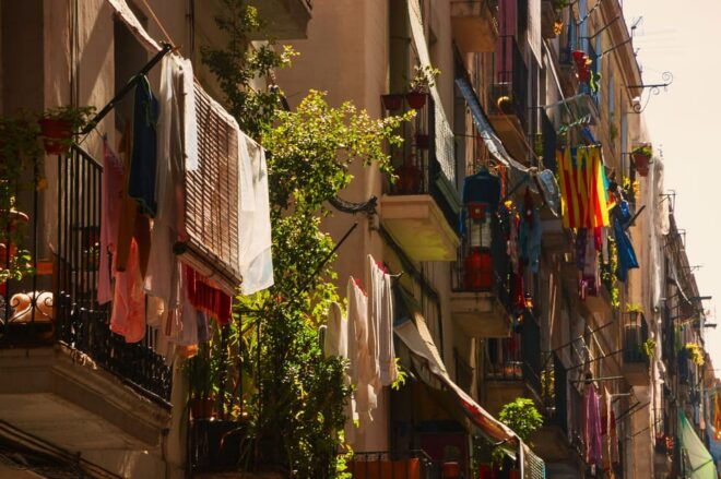 Barcelona'S Contrasts: the History Through Its Neighborhoods - Neighborhood Highlights