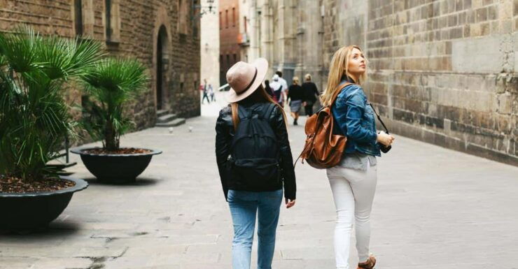 Barcelonas Hidden Tales Tour With Ham Tasting & Drinks - Itinerary Highlights