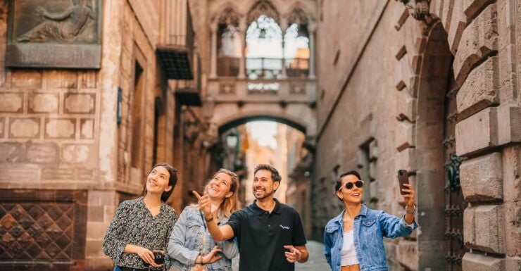 Barcelona's Timeless Treasures: Centenarians Shops & Secrets - Experience Highlights