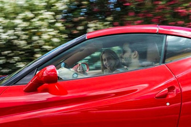 Barceloneta: Ferrari Driving Experience - Meeting and Pickup