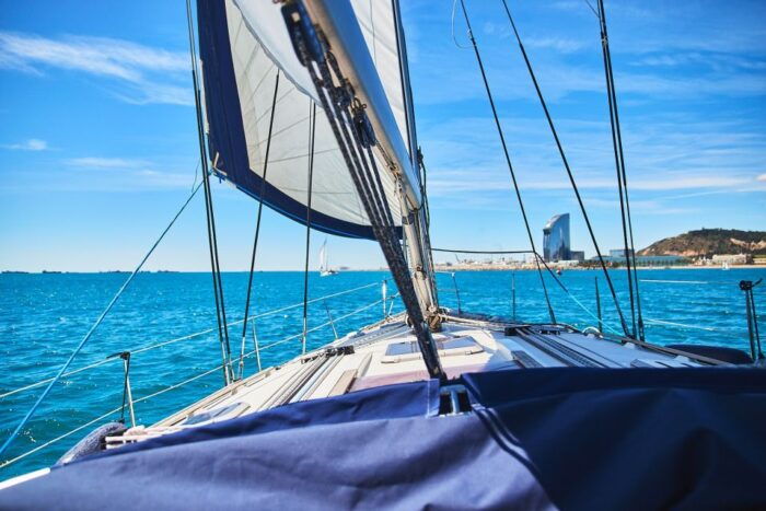 Barefoot: Private Sailing Cruise in Barcelona - Booking and Planning Your Adventure