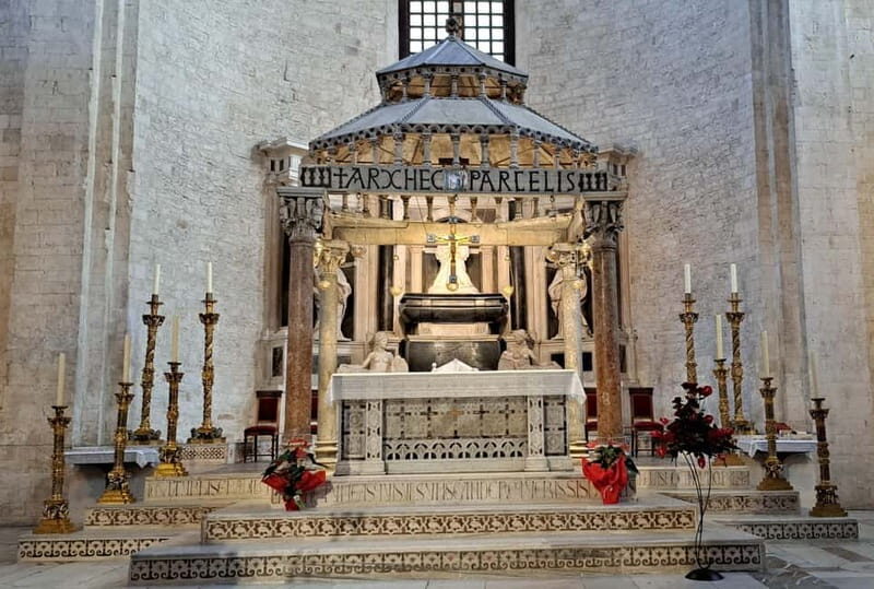 Bari: Basilica of Saint Nicholas Guided Tour - Good To Know