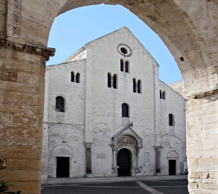 Bari: Basilica of Saint Nicholas, Museum, Focaccia Tasting - An In-Depth Look at the Tour Experience