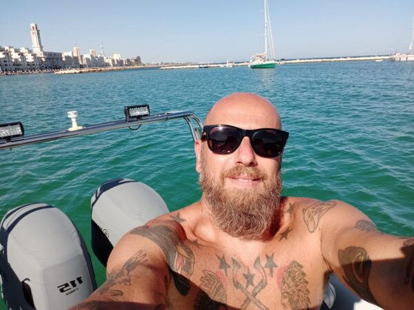 Bari: Boat Tour (Rhib) on the Suggestive Seafront of Bari - Photo Opportunities