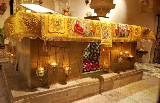 Bari: City Highlights Private Tour With a Guide - Key Highlights to Explore