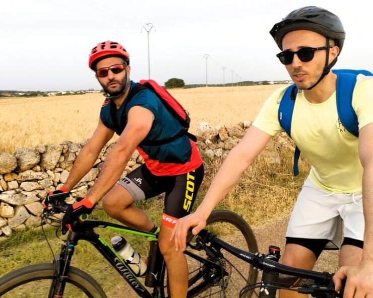 Bari/Gioia Del Colle: Ebike Tour & Toasts in Vineyard - Tour Overview