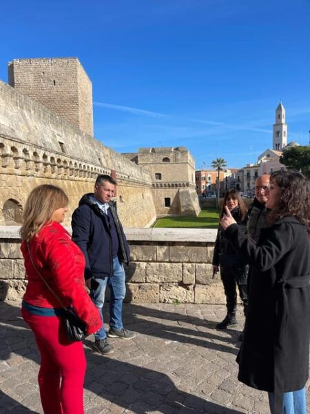 Bari: Guided Tour With Archaeologist - Accessibility and Cancellation