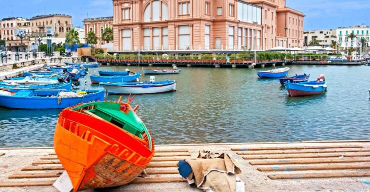 Bari: Highlights App Guided Tour With Puzzles - Interactive Experience Features