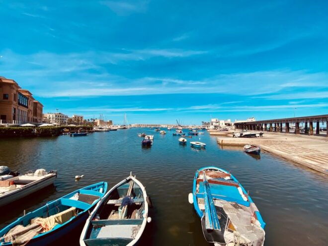 Bari: Private Walking Tour With Focaccia Tasting - The Sum Up