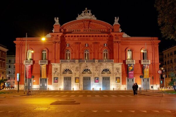 Bari Self-Guided Audio Tour - Free Cancellation Available