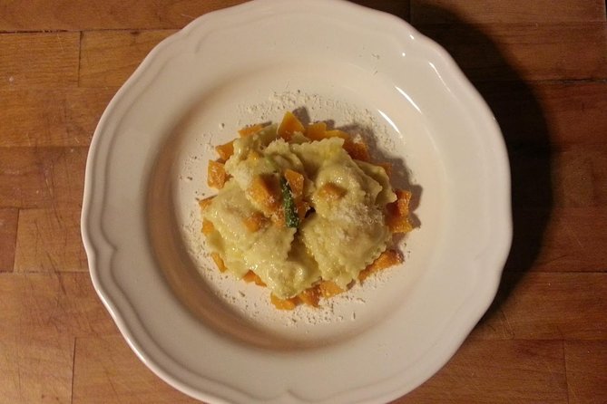 Bari: Traditional Italian Pasta Hands-On Cooking Class - Traveler Experiences
