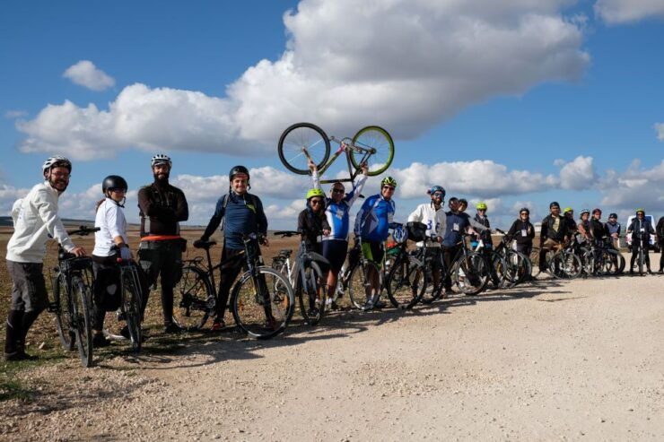 Bari: Trekking Bike Rental - Activity Information