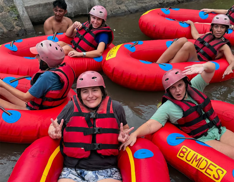 Barong Cave Tubing Experience in Sukawati Bali - Guides, safety, and the family question