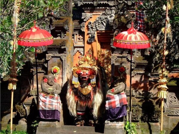 Barong Dance : Tirta Empul, Tegallalang, Goa Gajah / Private - Discovering Tegallalang Rice Terraces