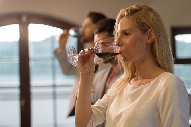 Barossa Valley Gin and Wine Tour - FAQ