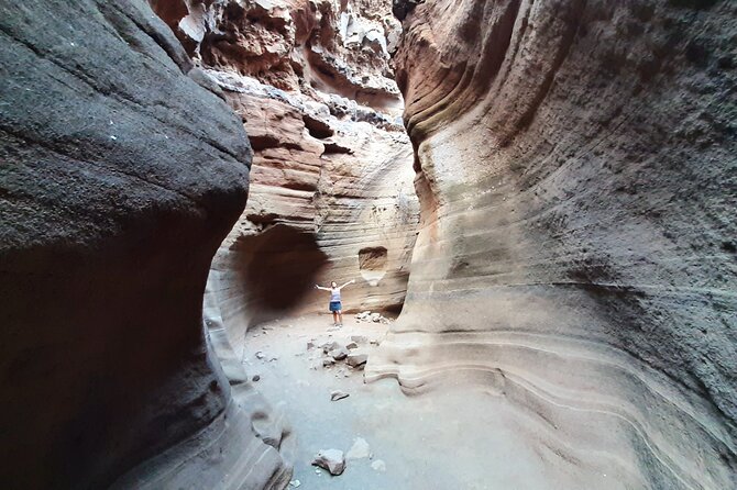 Barranco De Las Vacas, Caves & Village by 2 Native Guides - Tour Highlights and Inclusions