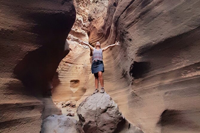 Barranco De Las Vacas, Caves & Village by 2 Native Guides - Directions
