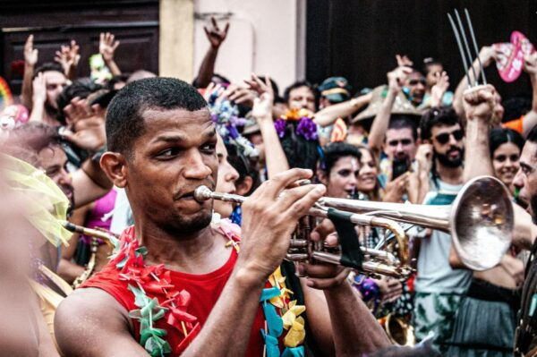 Barranquilla Carnival: Parade W/ Colombia Soccer Federation - The Sum Up