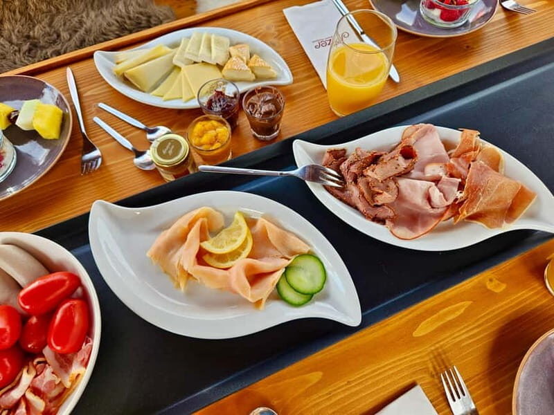 Basel Rhine: Brunch cruise on our boat Rhykönig - An Authentic Food and Sightseeing Experience on Basel’s Rhine