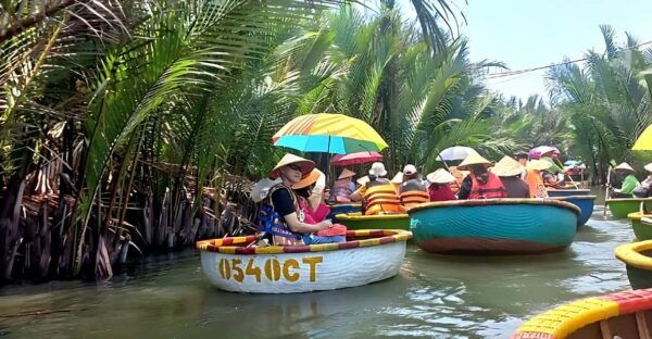 Basket Boat Tour With Lantern-Making and Cooking Class - Lantern-Making Experience