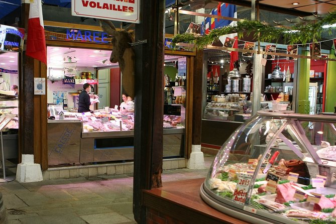 Bastille Afterwork: Drinks and Snacks on a Private "Apéro" Tour - Tour Highlights