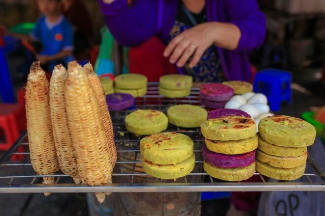 Bat Trang Pottery Ancient Village by Motorbike - Lunch at a Nearby Restaurant